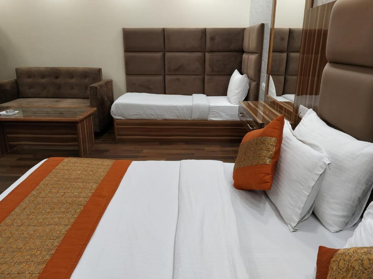 Hotel Singh Continetal Delhi  Luaran gambar