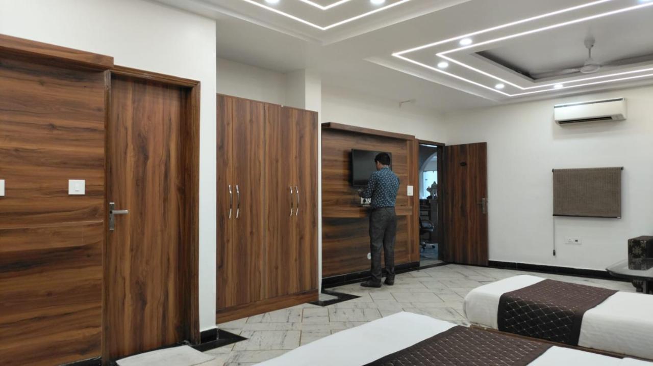 Hotel Singh Continetal Delhi  Luaran gambar