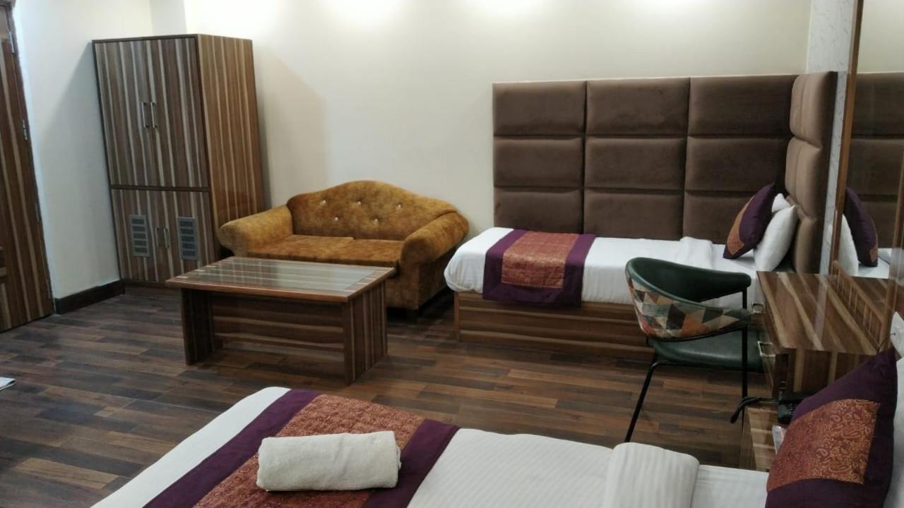 Hotel Singh Continetal Delhi  Luaran gambar